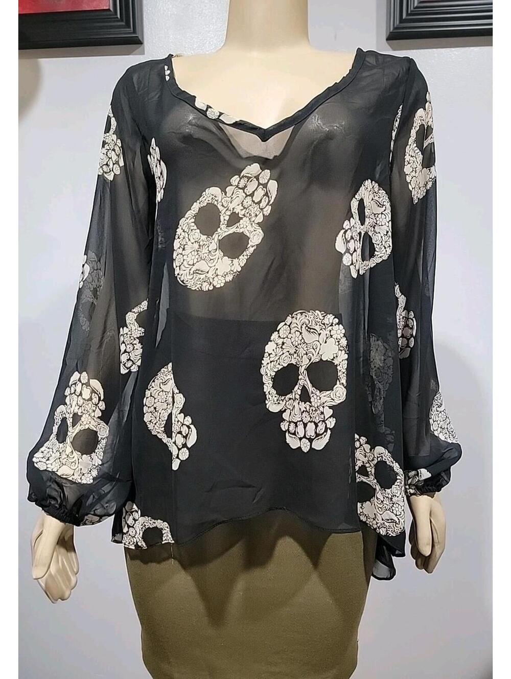 Love Culture Top Size L Women’s Skull Bohemian Open Back Flowy Black NWT #C